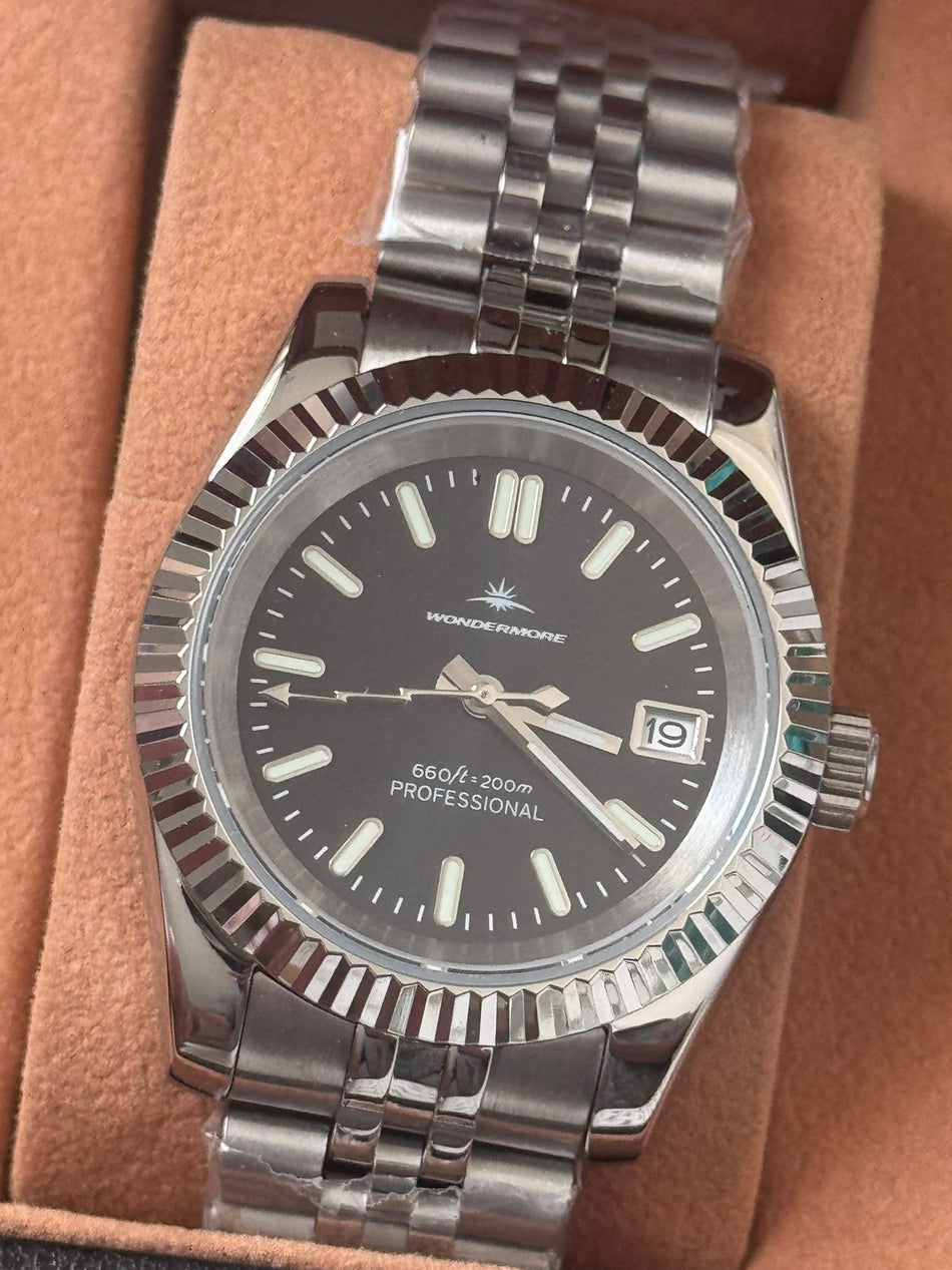 Wonder Watch  "Date"